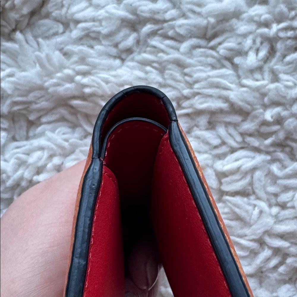 Coach Bifold Wallet‎ - Picture 6 of 6